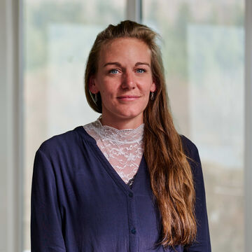  Sina Hohenegg (Referentin für Nachhaltigkeit )